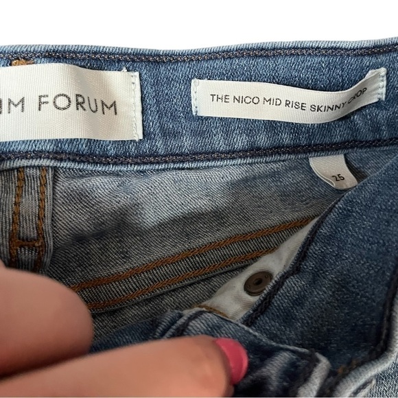 Aritzia Denim Forum Nico Mid Rise Skinny Raw Hem Crop Jeans - Picture 8 of 8
